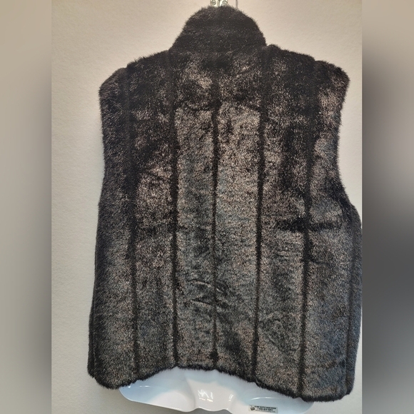 Reversible Black Faux Fur Vest Unbranded M/L Zipper closure slit pockets - Picture 9 of 9